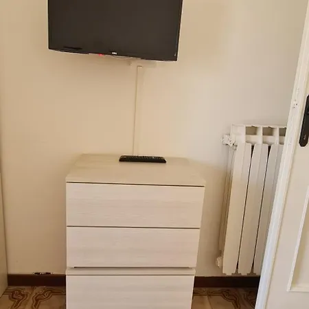 Vicino Metro C 公寓